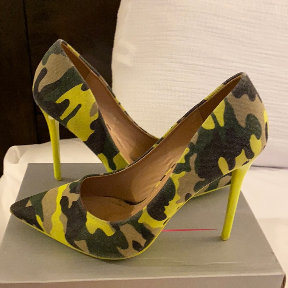 Camp heels